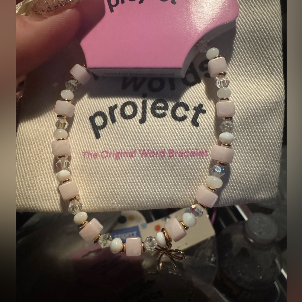 BNWT Little Words Project with super cute gold bow Pink Beaded Bracelet
